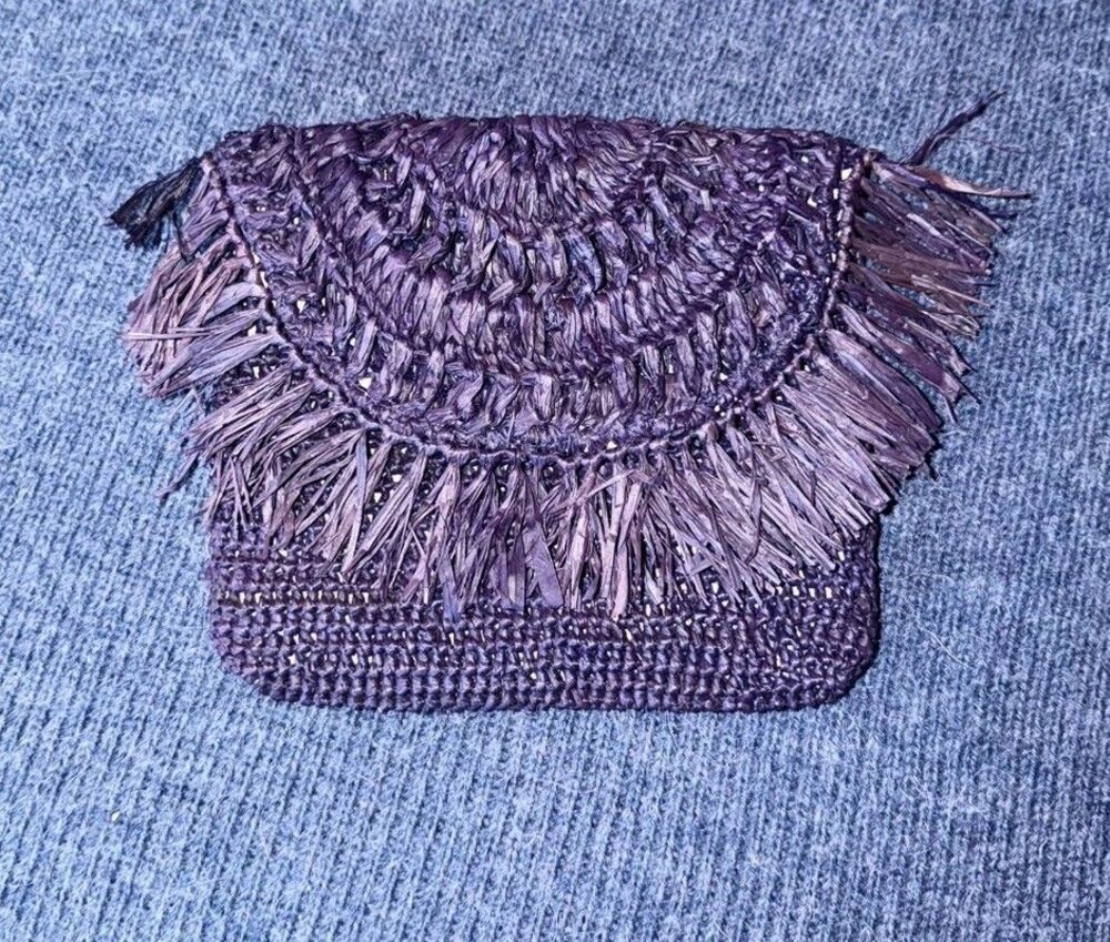 New Mar Y Sol Navy Mia Mini Fringe Clutch Purse Lovely! Retails $52